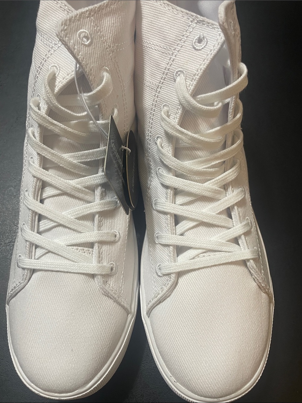 Pastry Classic White High-Top Canvas Sneakers Sz.9 NWT very clean n crisp look